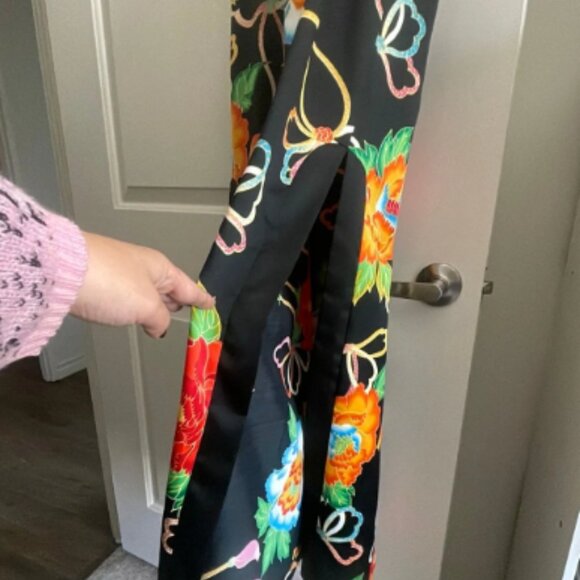 70s Hawaii Floral Maxi Dress - Picture 5 of 6